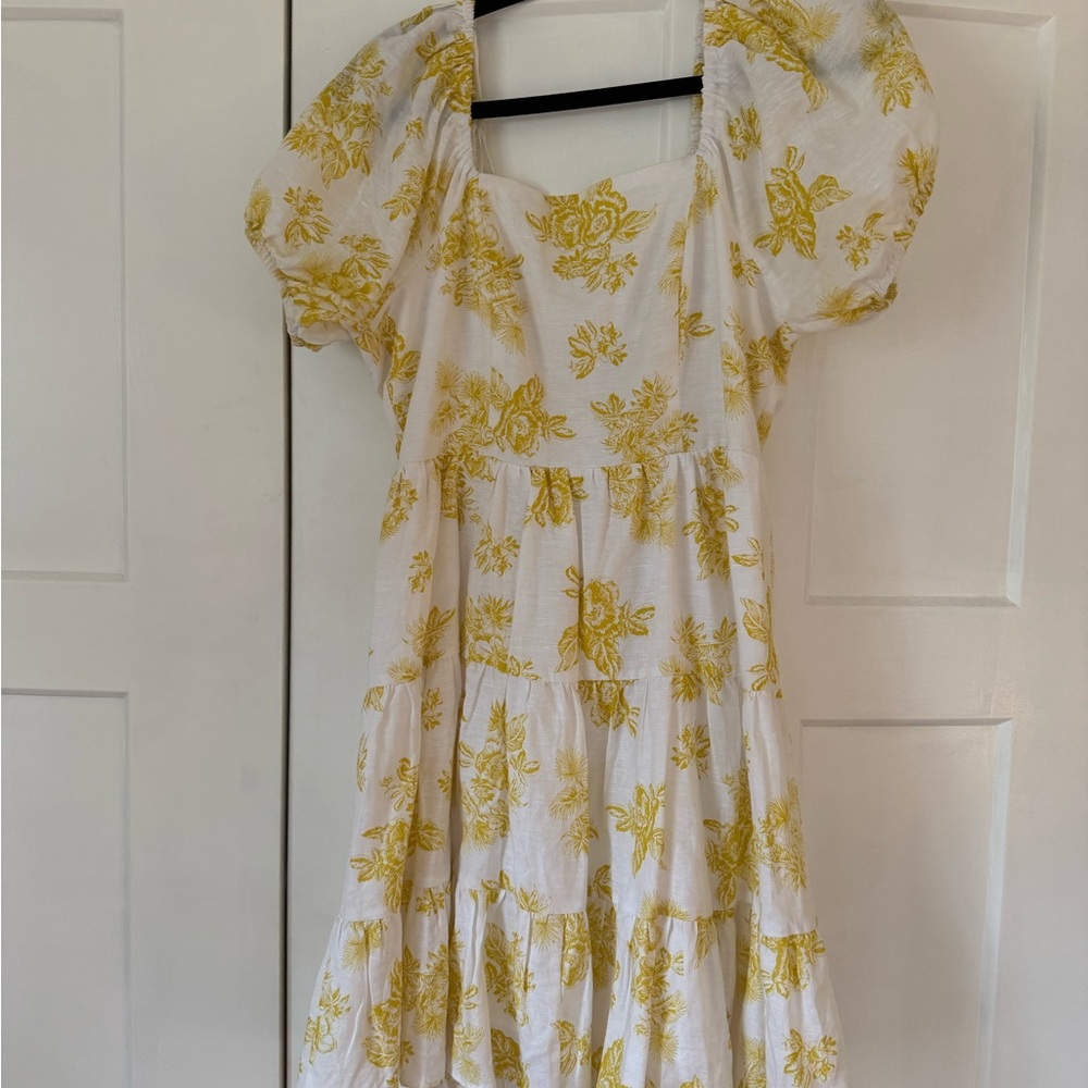 Chelsea & Violet Yellow Floral Dress